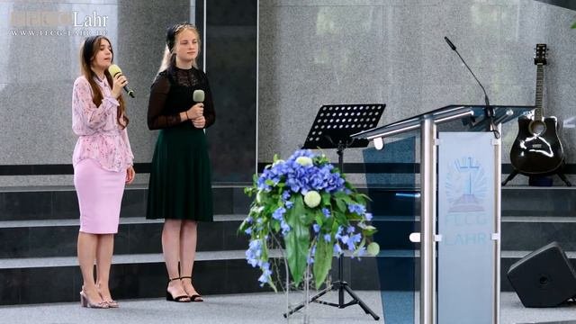 Странник и пришелец в Мире этом я