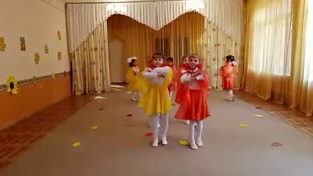 Танец Рябинок