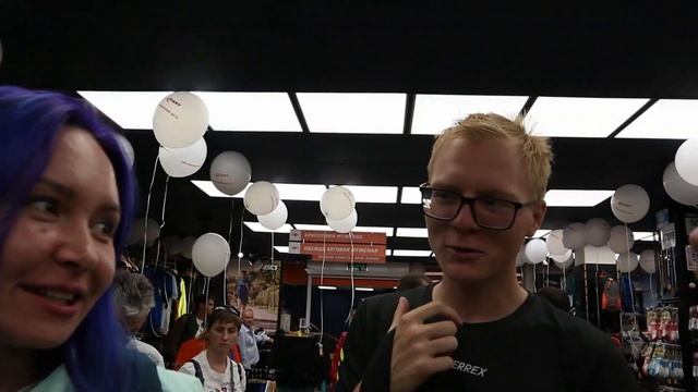Новое беговое пространство, Олимпийские чемпионы и марафон за 1.59.59 - Влог#6