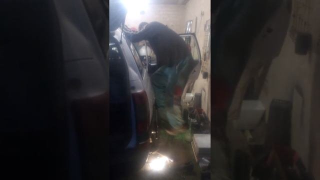 Выпресовка подшипника ступицы в Опель Омега Б