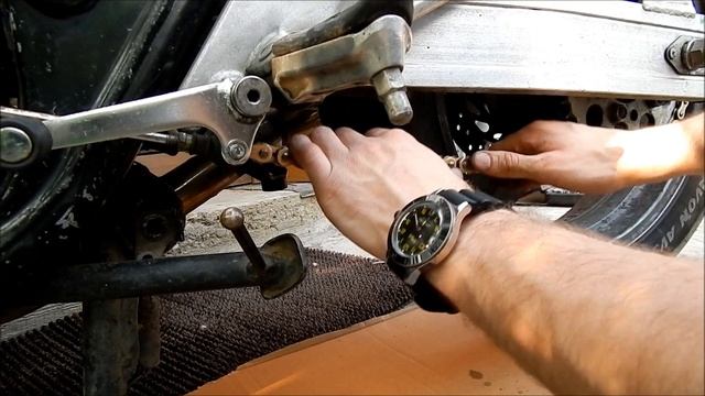 Honda CB 400 обслуживание цепи (эконом вариант).