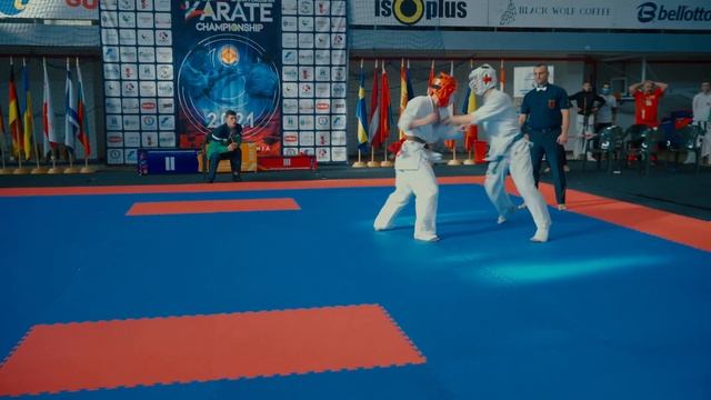 Lithuanian kyokushin karate KORNELIJA UGNIUS kumite U18 Oradea 2021 Romania