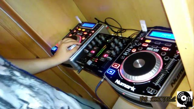 MARTIN GARRIX REMIXDJ SETECNUMARK NDX400---BEHRINGER VMX100USB7