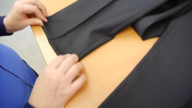 Мужские брюки с простроченными стрелками