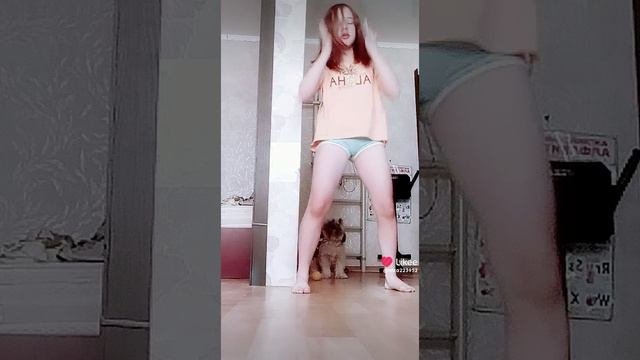 Like_7411774344646285364.mp4