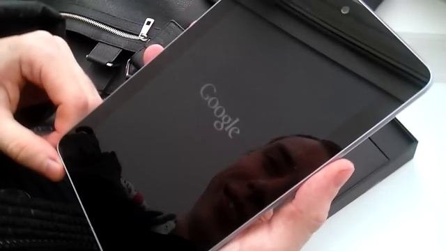 Новый Google Nexus 7 с Amazon.com оказался б/у