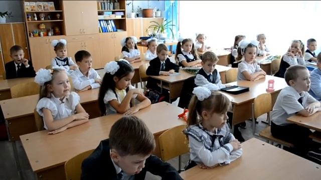 2015 год. 1 сентября. школа №55 г.Луганска
