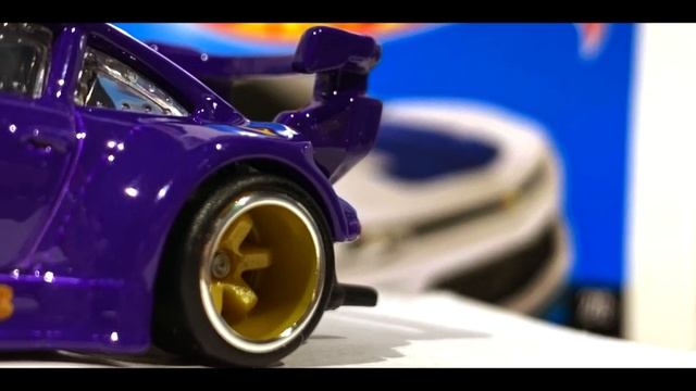 Hot Wheels Team Transport RWB Porsche Unboxing!