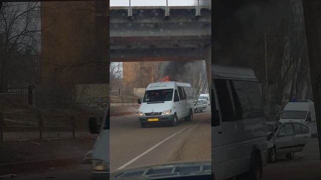 Такси сгорело в Астрахани 11.01.2019 г.