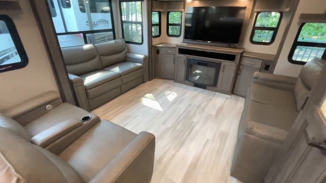 NEW 2022 GRAND DESIGN SOLITUDE S-CLASS 3330RE 5th Wheel Rear Living Dodd RV Show Tour