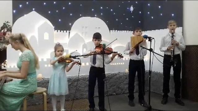 Рождественская музыка :Радуйся мир!
