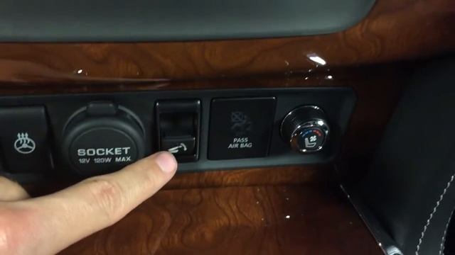 2016 Infiniti QX80 | Oakville Infiniti