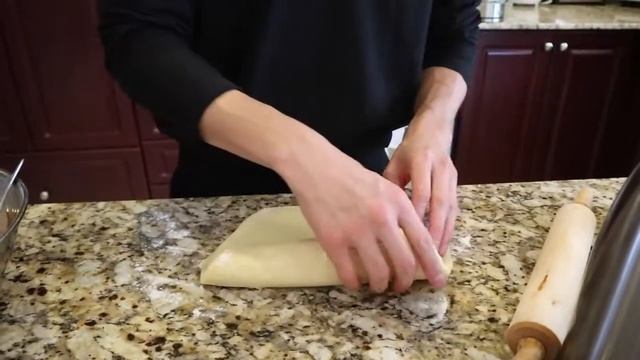 Cozy Fall Diaries #3 | Bake with us - Easy Apple Pie Recipe ?