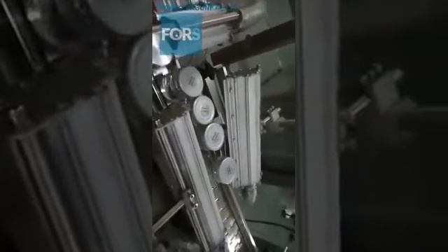 сушка воздухом поверхности банок