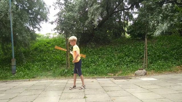 Тренировка со стафом шестом Training with staff. Реквизит для фаер шоу.