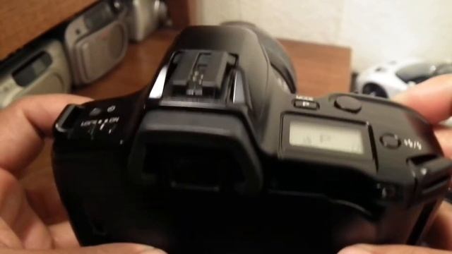 Minolta Maxxum 3xi slr. AF (35mm. film)