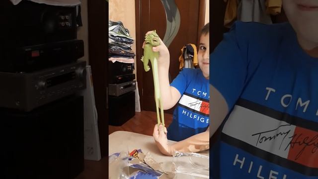 Распаковка игрушки ,,MONSTER FLEX"