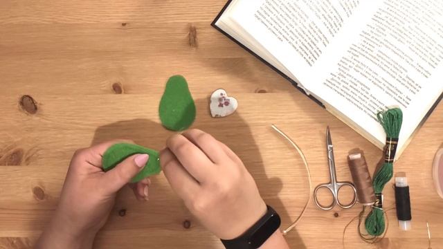 Закладка для книги з фетру своїми руками + шаблон. Покрокова інструкція пошиття книжкової закладки