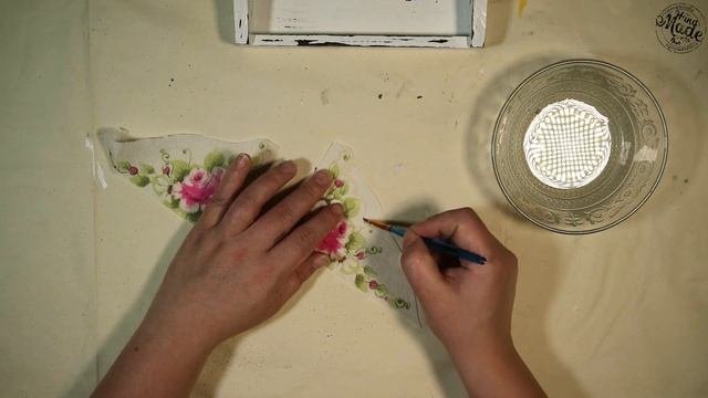 #41 / DECOUPAGE VINTAGE TRAY/ TACA VINTAGE / TUTORIAL DIY / DECOUPAGE / WOOD