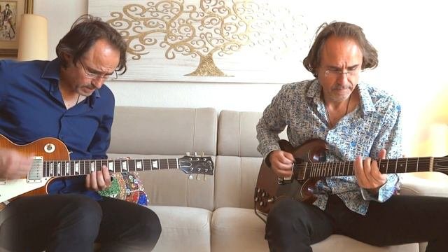GIBSON LP R9  vs  GIBSON SG 1968 coffeebreakgrooves