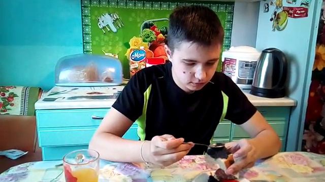 Дегустация искусственной икры