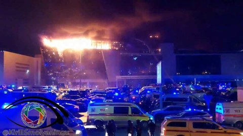 Пожар в Крокус Сити Холле после террористической акта 22. 03. 2024