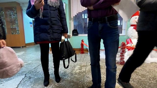 В ачинской школе  5 обнаружили подозрительную сумку