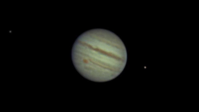 Юпитер 04.12.2022 в 150-мм телескоп-рефлектор