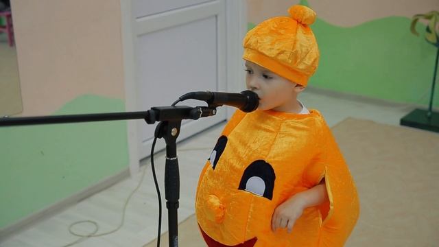 Арсений в спектакле Колобок 2018