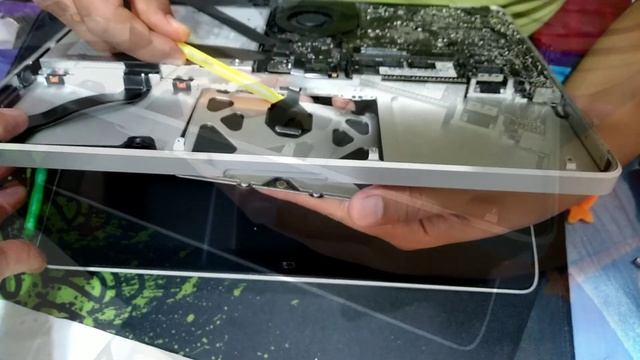 AWALNYA GANTI TRACKPAD, EH MALAH JADI UPGRADE DEH.. (macbook pro13 md101 a1278)