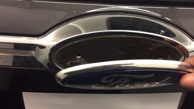 2011+ Ford Edge rear emblem removal