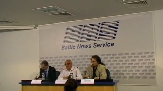 BNS konferencija 2013 07 16. SKALŪNINĖS DUJOS.