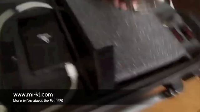 Improve a Pelican case 1490 for photo shoots