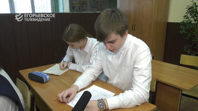 Владимир Драгин написал письмо солдату в 3-й школе