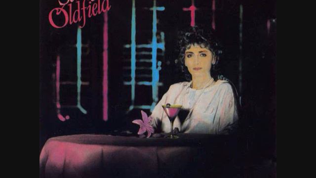 Sally Oldfield - Theres a Miracle Going On