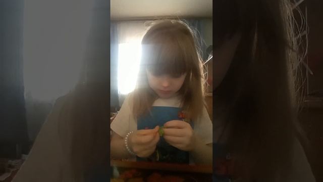 блин простите пожалуйста места не хватило ? делаю брелочки 2 часть 