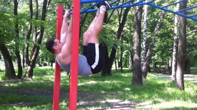 ТУРНИКМЕНЫ ВОРКАУТ КАЧАЕМСЯ БЕЗ ЖЕЛЕЗА БОЛГАРСКИЙ ПЕРЕЦ