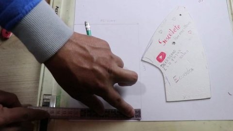 COMO HACER PATRONES DE GORRAS SNAPBACK CLASICAS GRATIS PASO A PASO PARA PRINCIPIANTES bien explicad