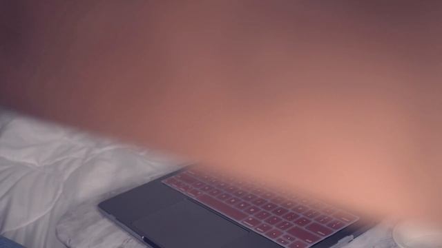 NEW MACBOOK PRO 2020 UNBOXING + CUSTOMIZATION!