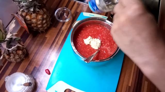 ХреновинаОгонёк. Из хрена и помидоров. Вкусно и полезно!