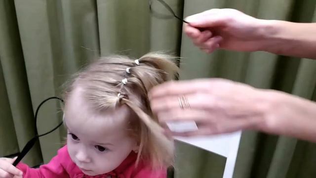 Петелька для волос TOPSY TAIL и прическа хвост навыворот деткам