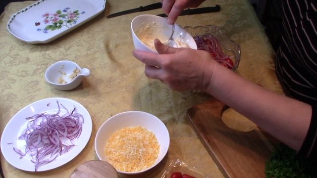 Самый Простой Но Вкуснейший Салат из Помидор Cherry.