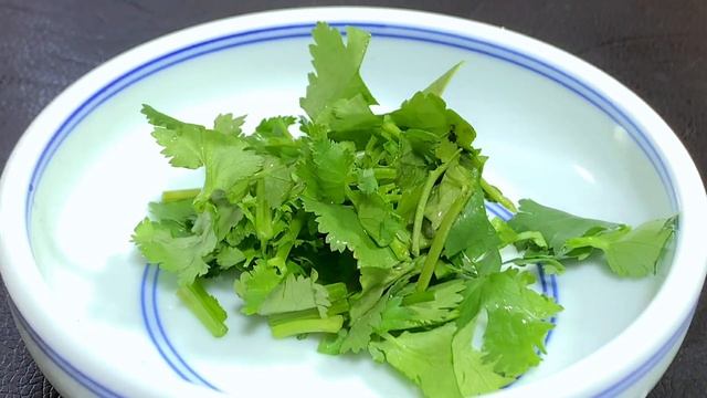 西紅柿雞蛋湯看似簡單，想要做好也有技巧，蛋花漂亮，營養又好喝【阿朝哥美食 】#西紅柿雞蛋湯 #西紅柿 #雞蛋湯