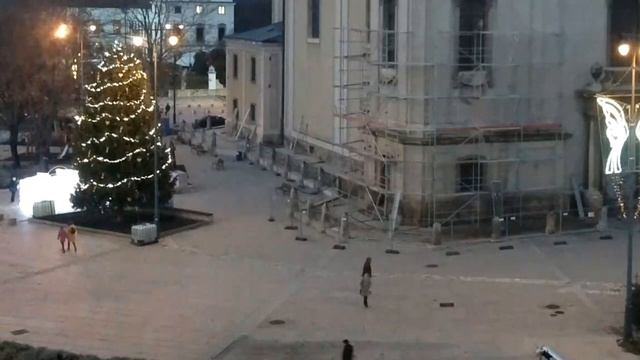 Когда ставить елку 2024, чтобы привлечь любовь и богатство