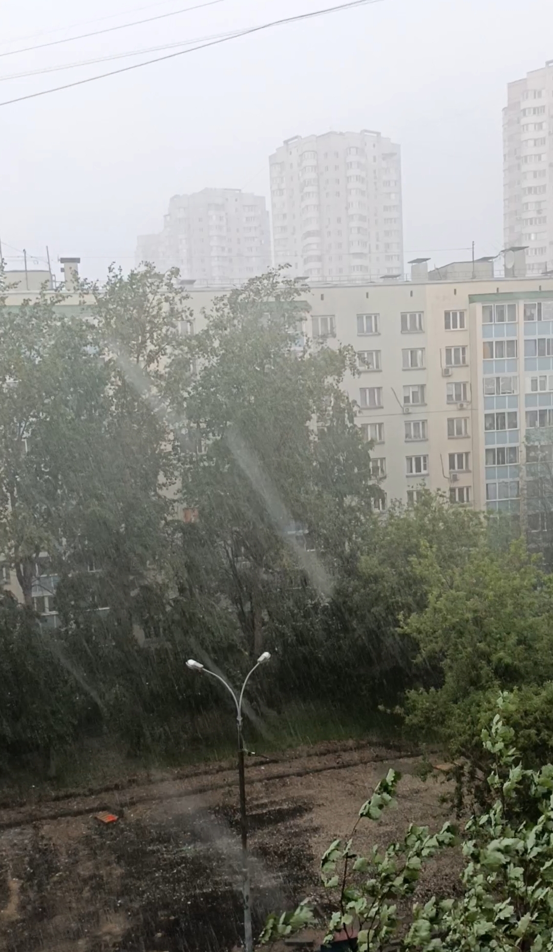 Буря бушует в Москве!