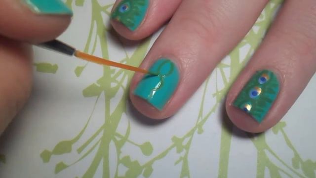 1MNT： Peacock Nails