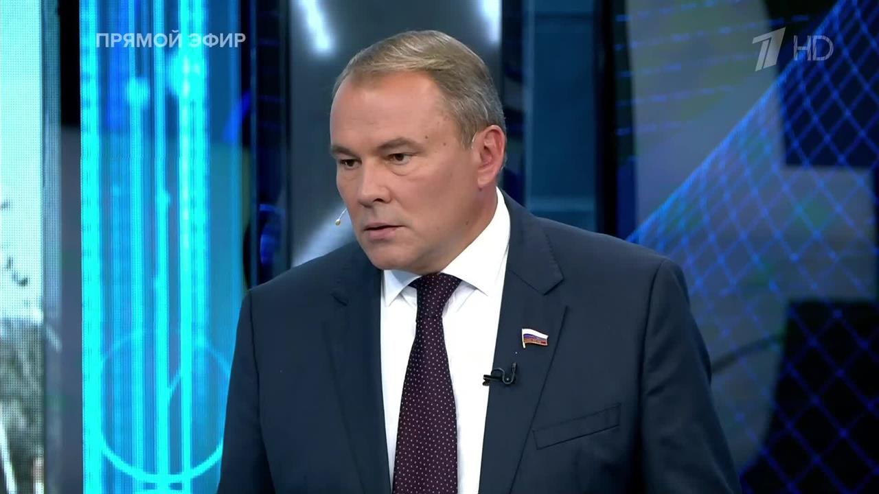 Вице-спикер Госдумы Петр Толстой предрек Зеленскому бегство в Польшу