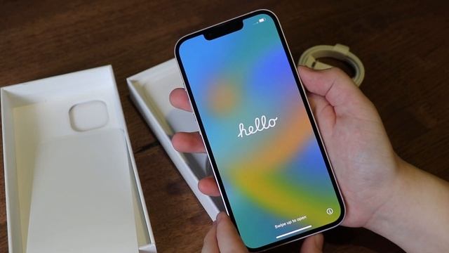 (a very late) iphone 14 unboxing