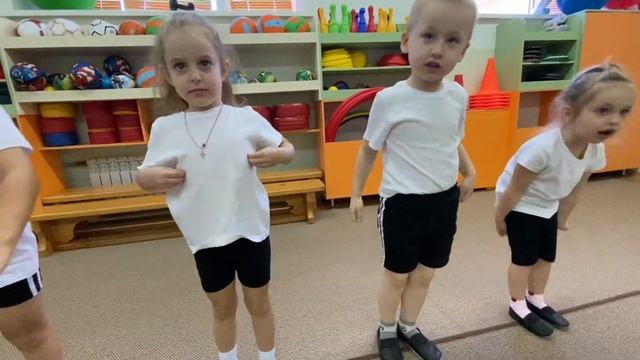 Утренняя гимнастика в детском саду