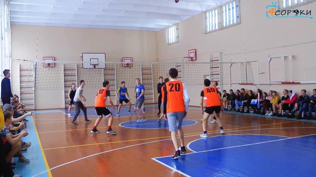 Сюжет Арины Лебедевой о городских соревнованиях по волейболу